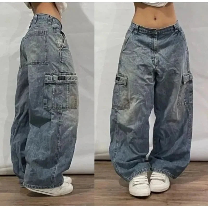 Jeans Baggy con Estampado Gráfico y Ojales