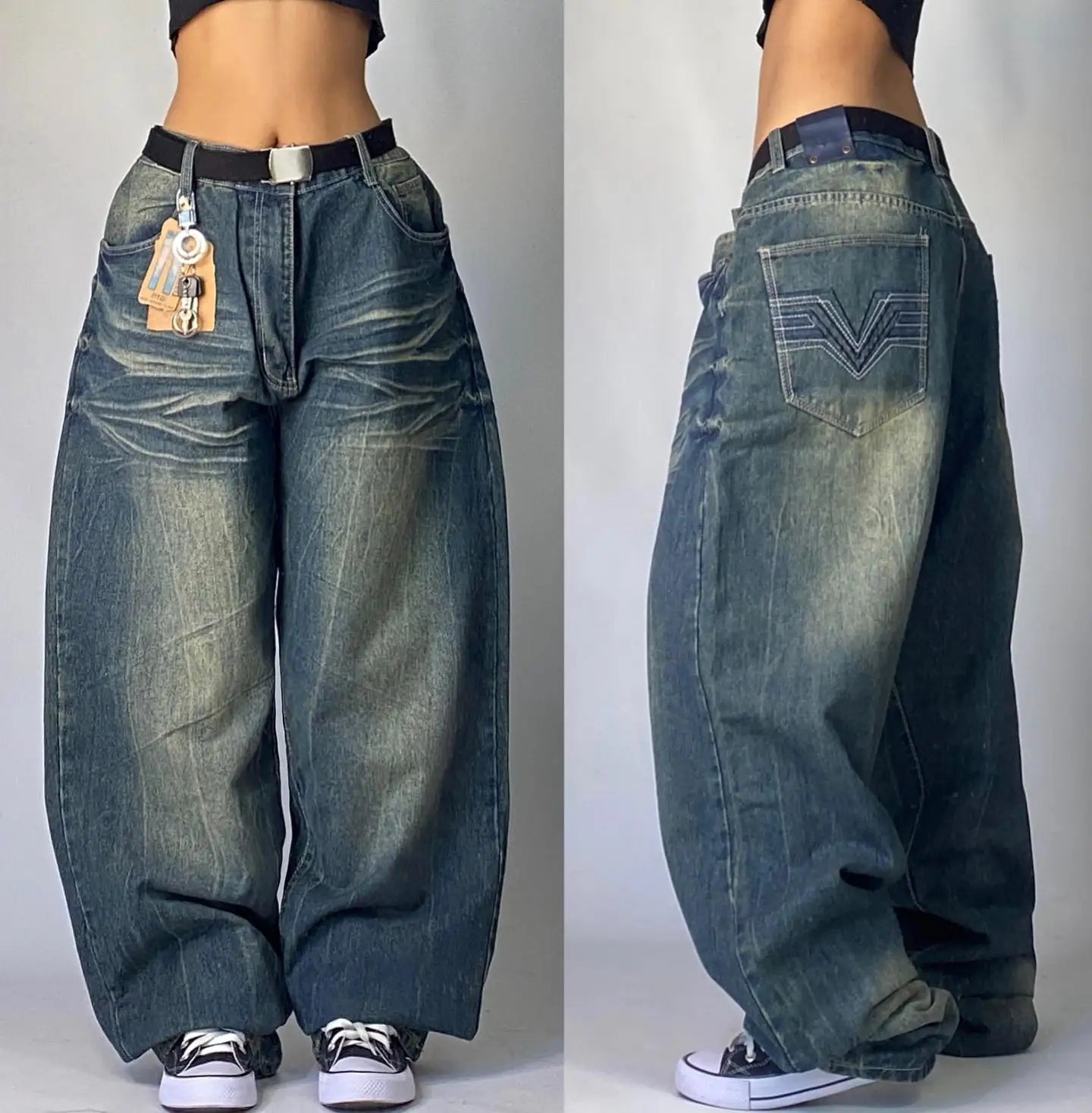 Jeans Baggy con Estampado Gráfico y Ojales